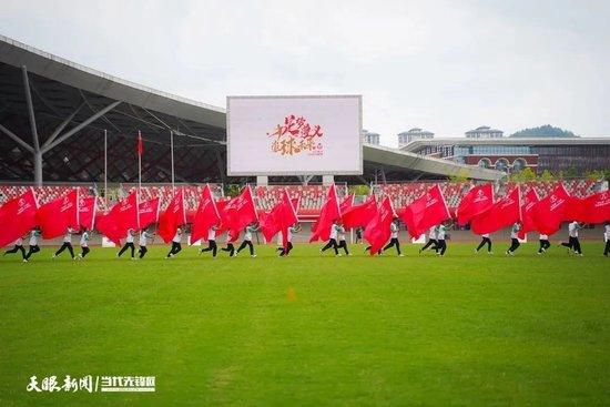 纲手被扒开腿做同人免费